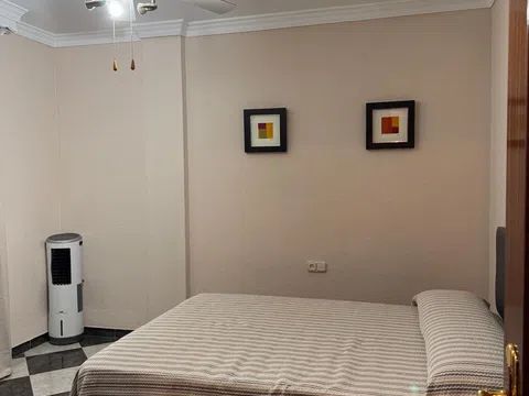 Habitación en Calle Francisco de Peñalosa, Huerta Nueva - Jardín de Málaga, Málaga - alojamiento para estudiantes en Room in Calle Francisco de Peñalosa, Huerta Nueva - Jardín de Málaga, Málaga
