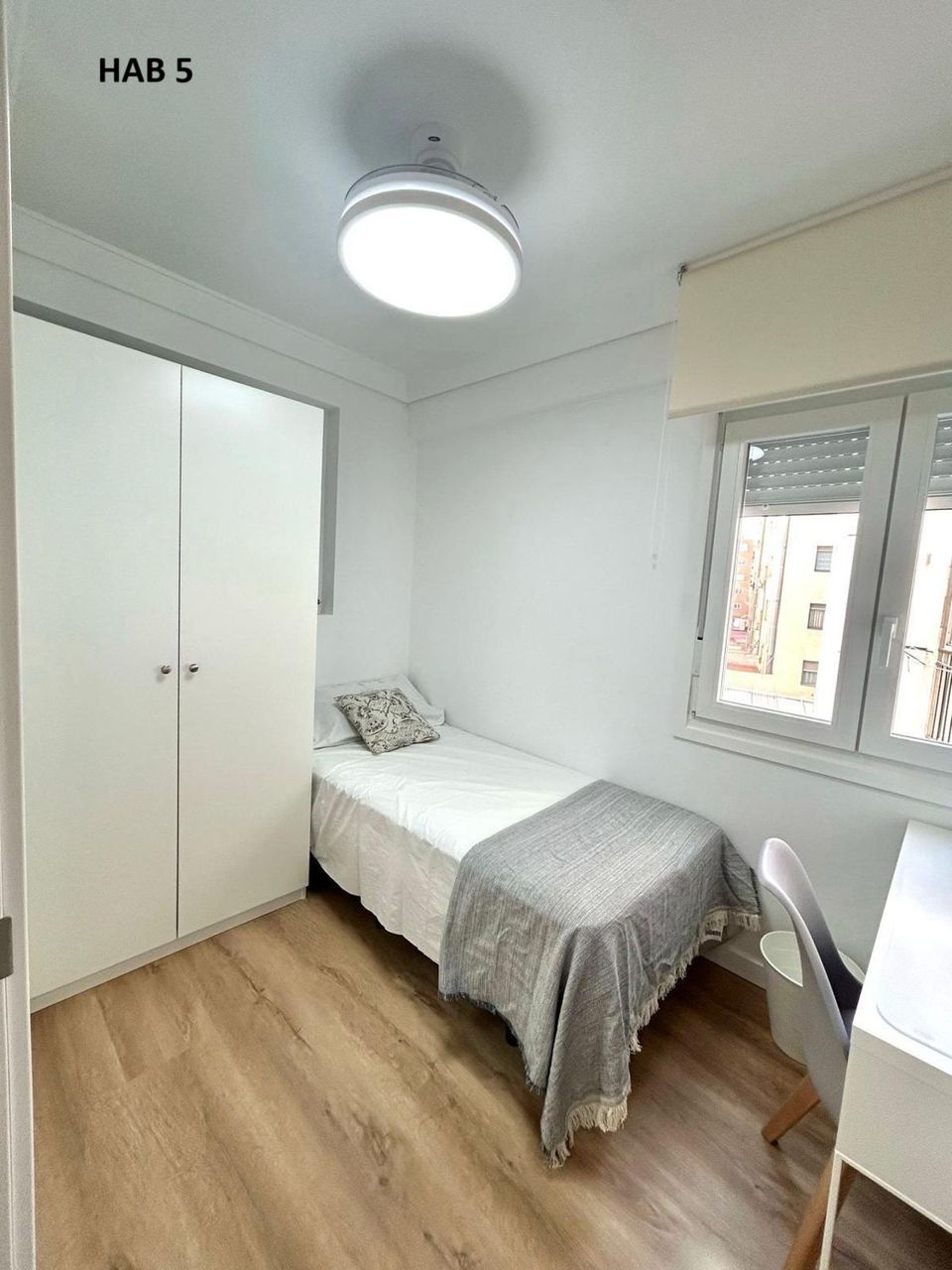 Habitación en Avenida Francisco de Goya, Doctor Cerrada, Zaragoza - alojamiento en Doctor Cerrada