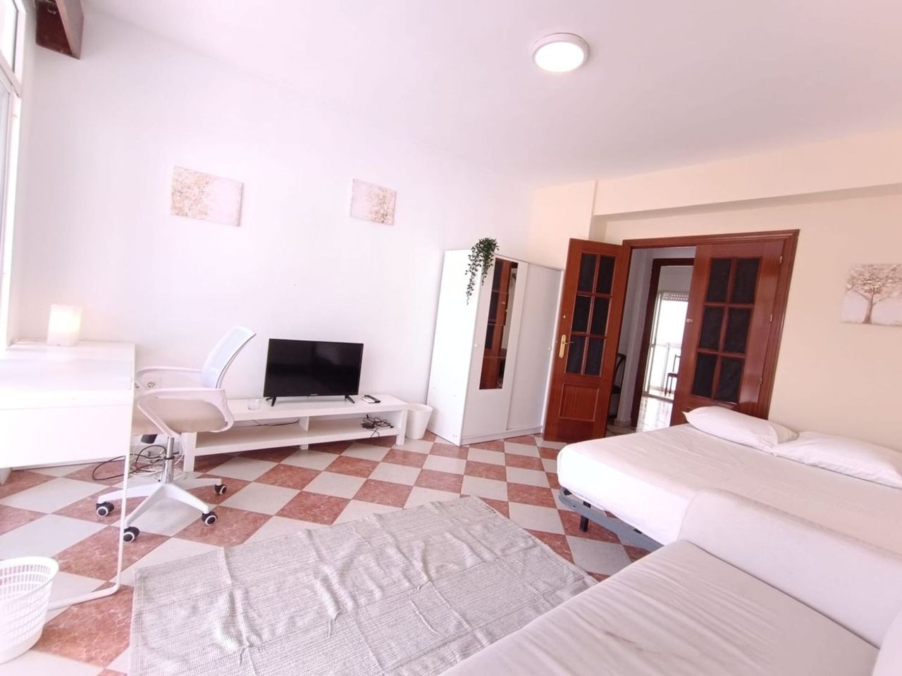 Habitación en Calle Chaves Rey, 2, Reina Mercedes - Heliópolis, Sevilla - alojamiento en Reina Mercedes - Heliópolis