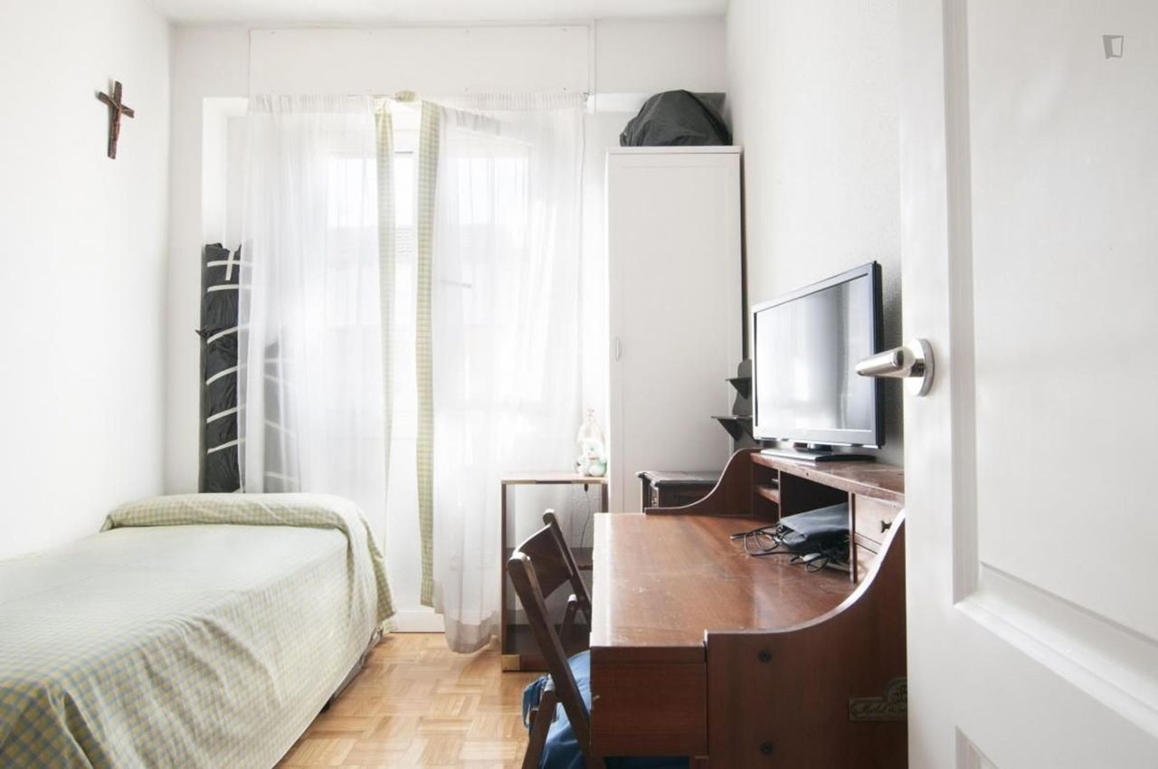 Habitación en Calle de Canillas, Prosperidad, Madrid - alojamiento en Prosperidad