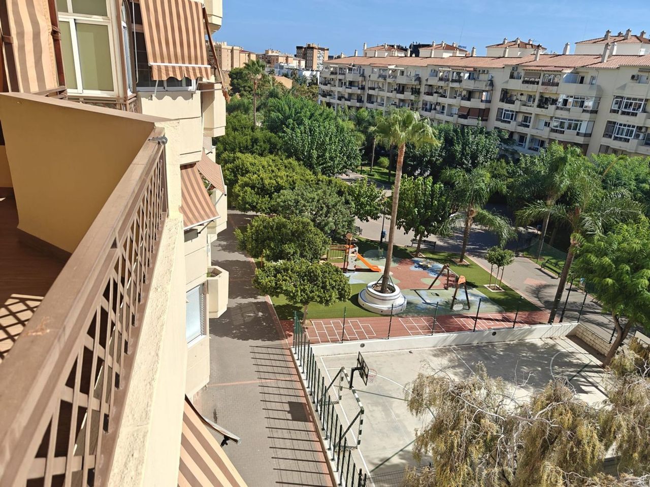 Piso en Calle Almogía, 14, Portada Alta-La Barriguilla, Málaga - alojamiento en Portada Alta-La Barriguilla