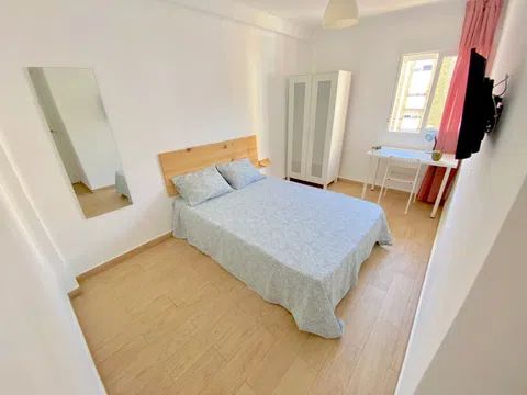 Habitación en Avenida San Lázaro, 6, Doctor Fedriani, Sevilla - alojamiento en Avenida San Lázaro, 6, Doctor Fedriani, Sevilla