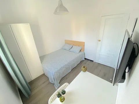 Habitación en Doctor Serás, 7, Doctor Fedriani, Sevilla - alojamiento en Doctor Serás, 7, Doctor Fedriani, Sevilla