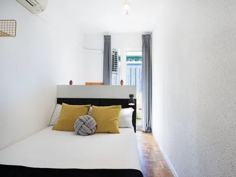 Habitación en de Orense, 24, Cuatro Caminos, Madrid - alojamiento en de Orense, 24, Cuatro Caminos, Madrid