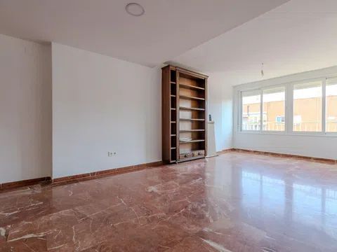 Flat / apartment in Cervantes-Palacio de Deportes, Granada - alojamiento en Flat / apartment in Cervantes-Palacio de Deportes, Granada