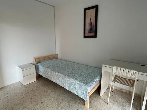 Habitación en Calle Daniel Defoe, 18, Cortijo Alto, Málaga - alojamiento en Calle Daniel Defoe, 18, Cortijo Alto, Málaga
