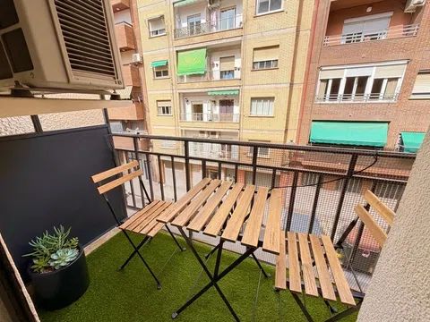 Habitación en Calle de la Cooperativa de Sant Ferran, La Raiosa, València - alojamiento para estudiantes en Room in Calle de la Cooperativa de Sant Ferran, La Raiosa, València