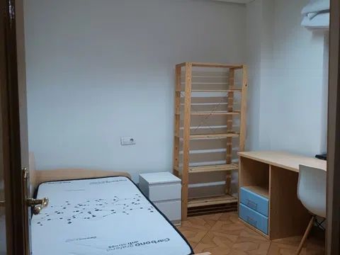 Habitación en Avenida de Portugal, 78, Salesas, Salamanca - alojamiento en Avenida de Portugal, 78, Salesas, Salamanca