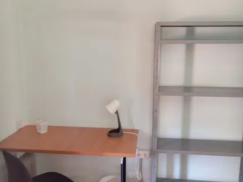 Habitación en Calle Honda del Realejo, 22, Molinos - Santiago, Granada - alojamiento en Calle Honda del Realejo, 22, Molinos - Santiago, Granada