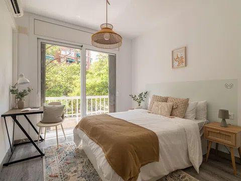 Habitación en Avenida de Mistral, 10, Sant Antoni, Barcelona - alojamiento en Avenida de Mistral, 10, Sant Antoni, Barcelona