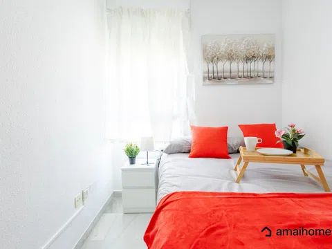 Habitación en Calle Daniel Defoe, 18, Cortijo Alto, Málaga - alojamiento en Calle Daniel Defoe, 18, Cortijo Alto, Málaga