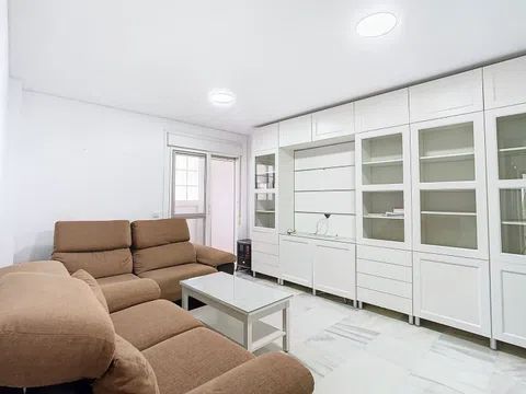 Habitación en Calle Hermosilla, El Ejido, Málaga - alojamiento en Calle Hermosilla, El Ejido, Málaga