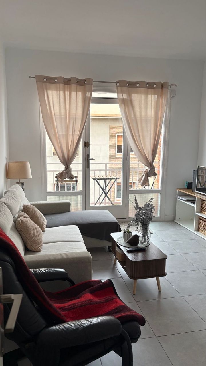 Habitación en Calle de Carreras i Candi, 34, Sants - Badal, Barcelona - alojamiento en Sants - Badal