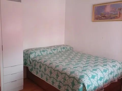 Habitación en Calle Fray Serafín de Ausejo, 6, Rochelambert, Sevilla - alojamiento en Calle Fray Serafín de Ausejo, 6, Rochelambert, Sevilla