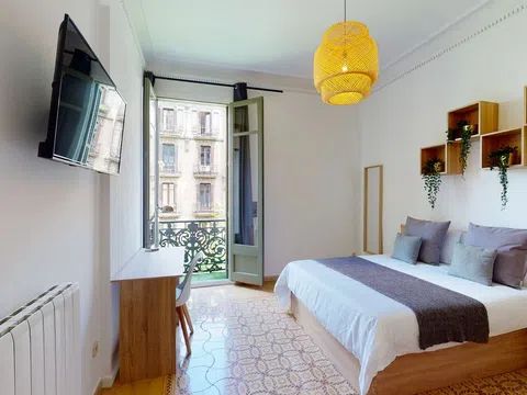 Habitación en Calle de Provença, 233, La Dreta de l'Eixample, Barcelona - alojamiento en Calle de Provença, 233, La Dreta de l'Eixample, Barcelona