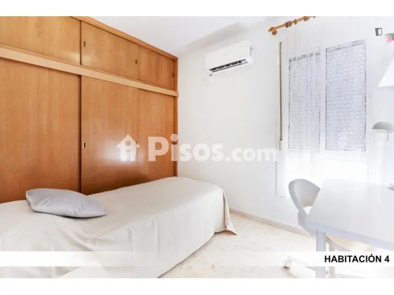 Habitación en Zona Esperanza de Triana - alojamiento para estudiantes en Zona Esperanza de Triana (Distrito Triana. Sevilla Capital)