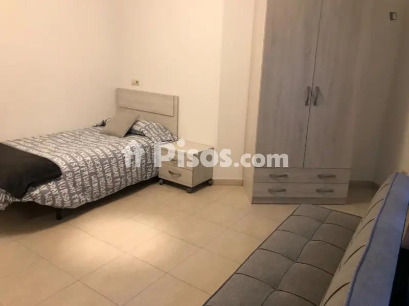 Habitación en Salesas-Glorieta-Chinchibarra-Capuchinos - alojamiento en Salesas-Glorieta-Chinchibarra-Capuchinos (Salamanca Capital), salamanca